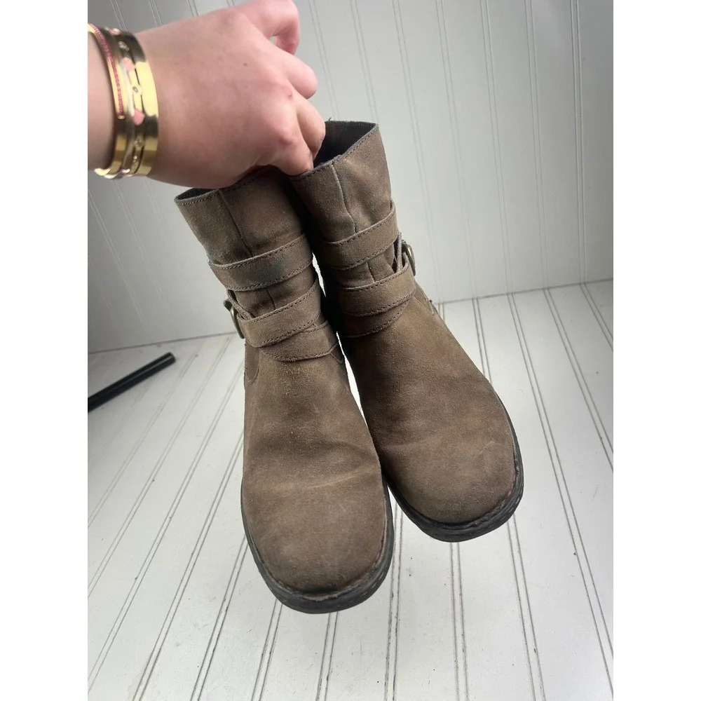 Born Vintage Laila Distressed Taupe Suede Ankle Boots Women's Size 8.5